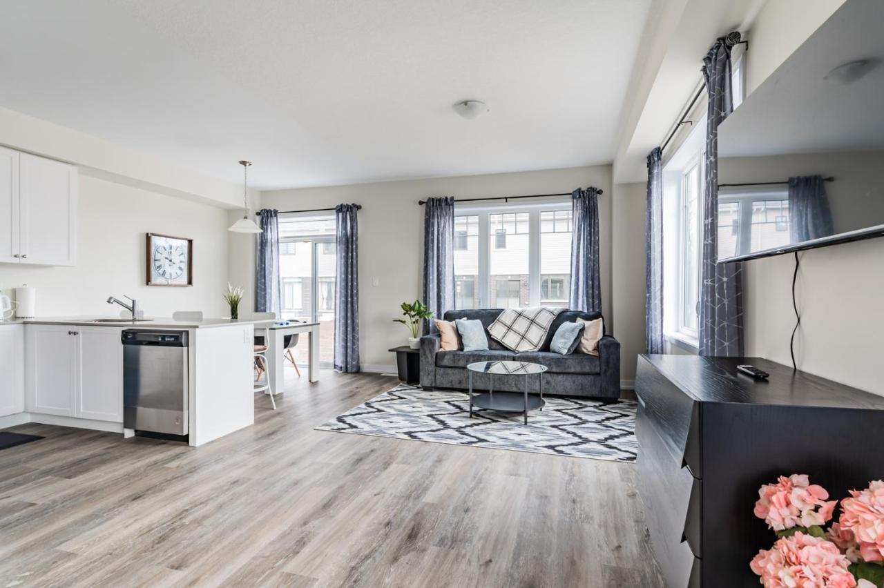 Luxury Townhouse Close To Fairview Casino In Niagara Falls Villa Kültér fotó